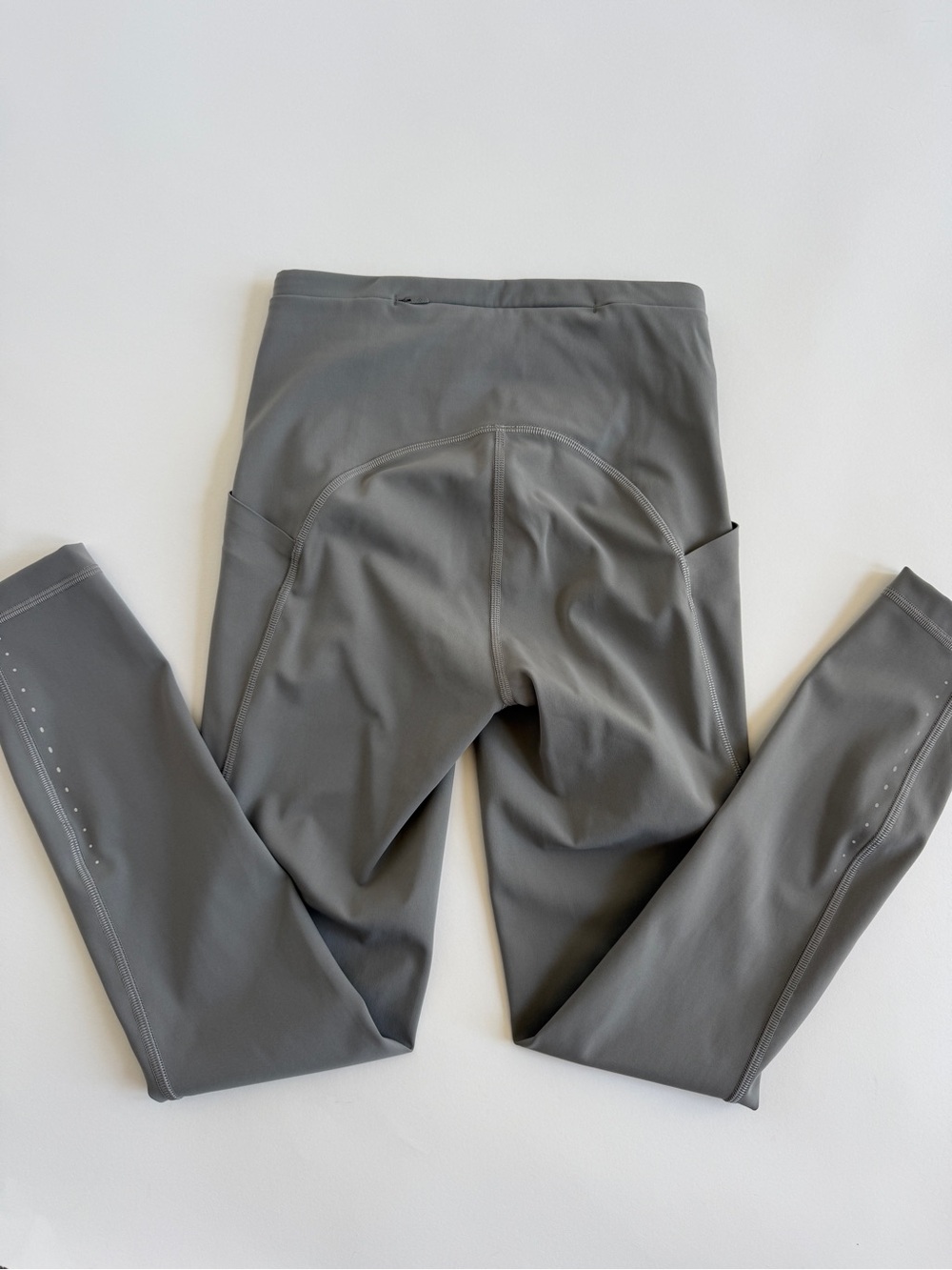 Lululemon Fast and Free High-Rise Tight 25” Pockets, Carbon Dust 6 - Picture 3 of 8